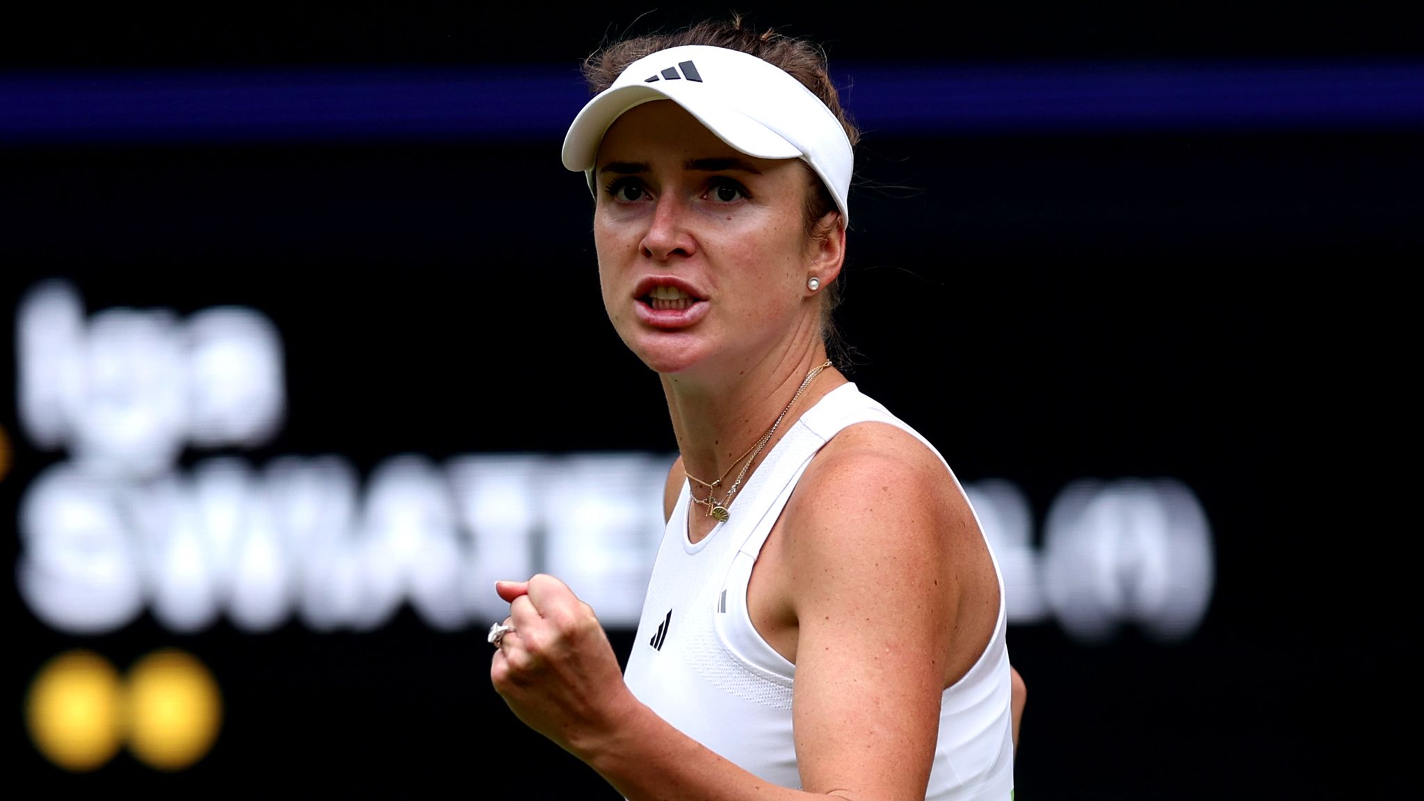 Wimbledon: Inspired Elina Svitolina Topples Top Seed Iga Swiatek In ...