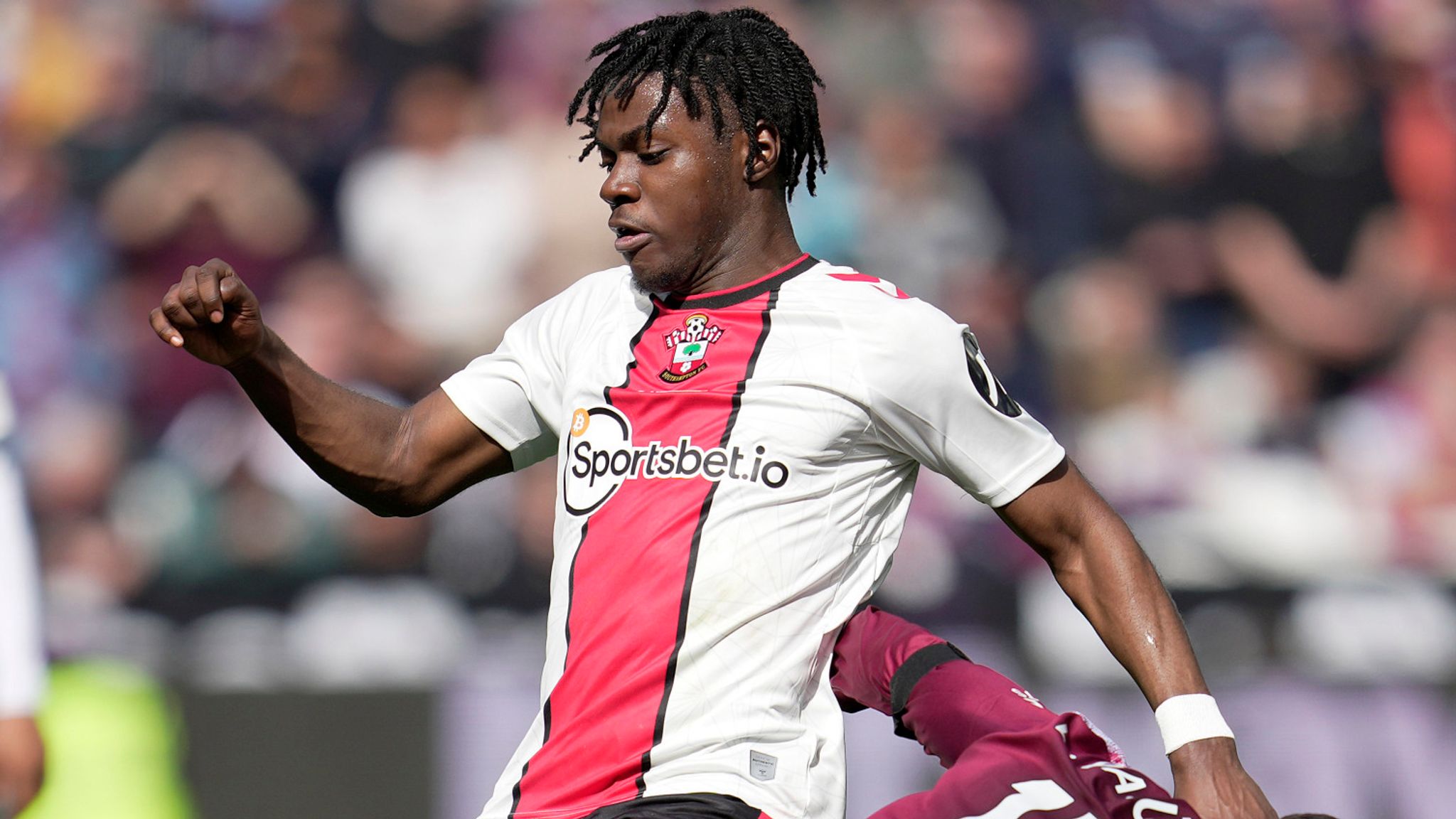 Romeo Lavia: Southampton confident of £50m fee for teenage midfielder amid interest from Chelsea, Arsenal and Liverpool | Football News | Sky Sports