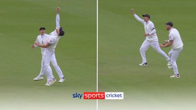 Oh no! Smith survives as Stokes drops catch in celebration! 
