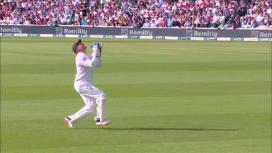 'That is a very good catch from England's wicket-keeper!'