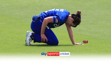 'Another opportunity goes begging' | Will dropped catches cost England?