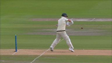 Warner smashes Broad for four on first ball of fourth Test