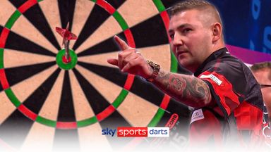 Aspinall reels in The Big Fish in the World Matchplay final!