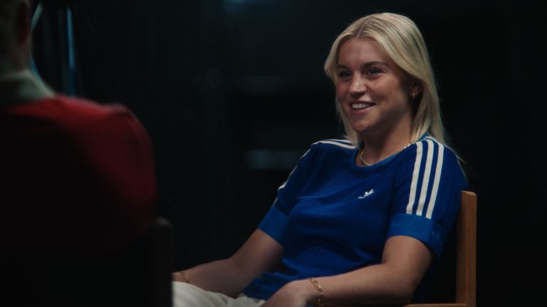 David Beckham's Unexpected Encounter with Rising Star Alessia Russo: England's World Cup Hopeful and Women's Football Inspiration
