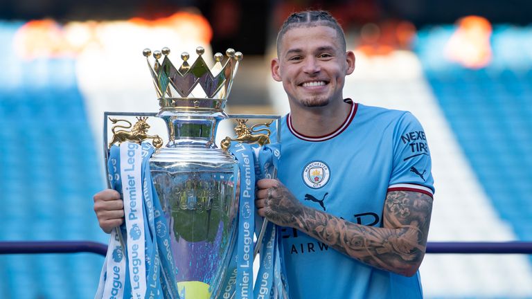 MANCHESTER, ENGLAND - MAY 21: Kalvin Phillips of Manchester City with the Premier League trophy after during the Premier League match between Manchester City and Chelsea FC at Etihad Stadium on May 21, 2023 in Manchester, England. (Photo by Visionhaus/Getty Images) *** Local Caption *** Kalvin Phillips 