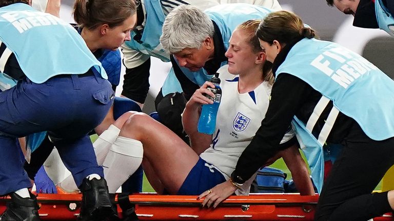 Walsh instantly signalled to the bench that she could not continue upon sustaining the injury late in the first half