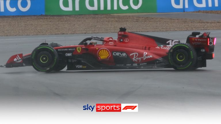 Charles Leclerc hizo un gran trompo en su Ferrari hacia el final de una última práctica húmeda en Silverstone.