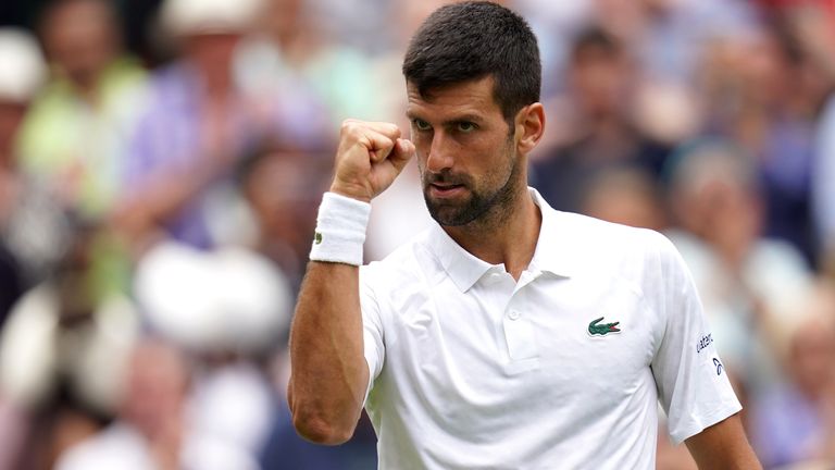 Novak Djokovic merayakan kemenangan atas Hubert Hurkacz pada hari kedelapan Kejuaraan Wimbledon 2023 di All England Lawn Tennis and Croquet Club di Wimbledon.  Tanggal pengambilan gambar: Senin 10 Juli 2023.