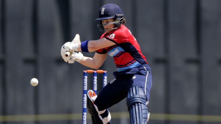 England&#39;s Tammy Beaumont bats against Australia