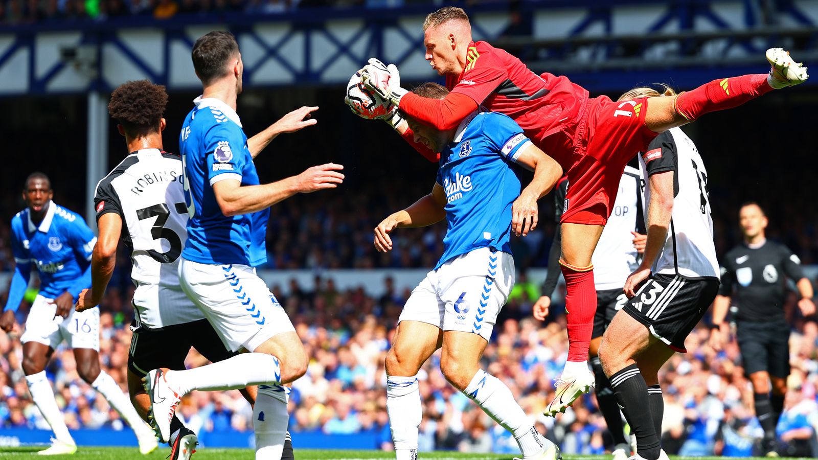 Everton 0 - 1 Fulham - Match Report & Highlights