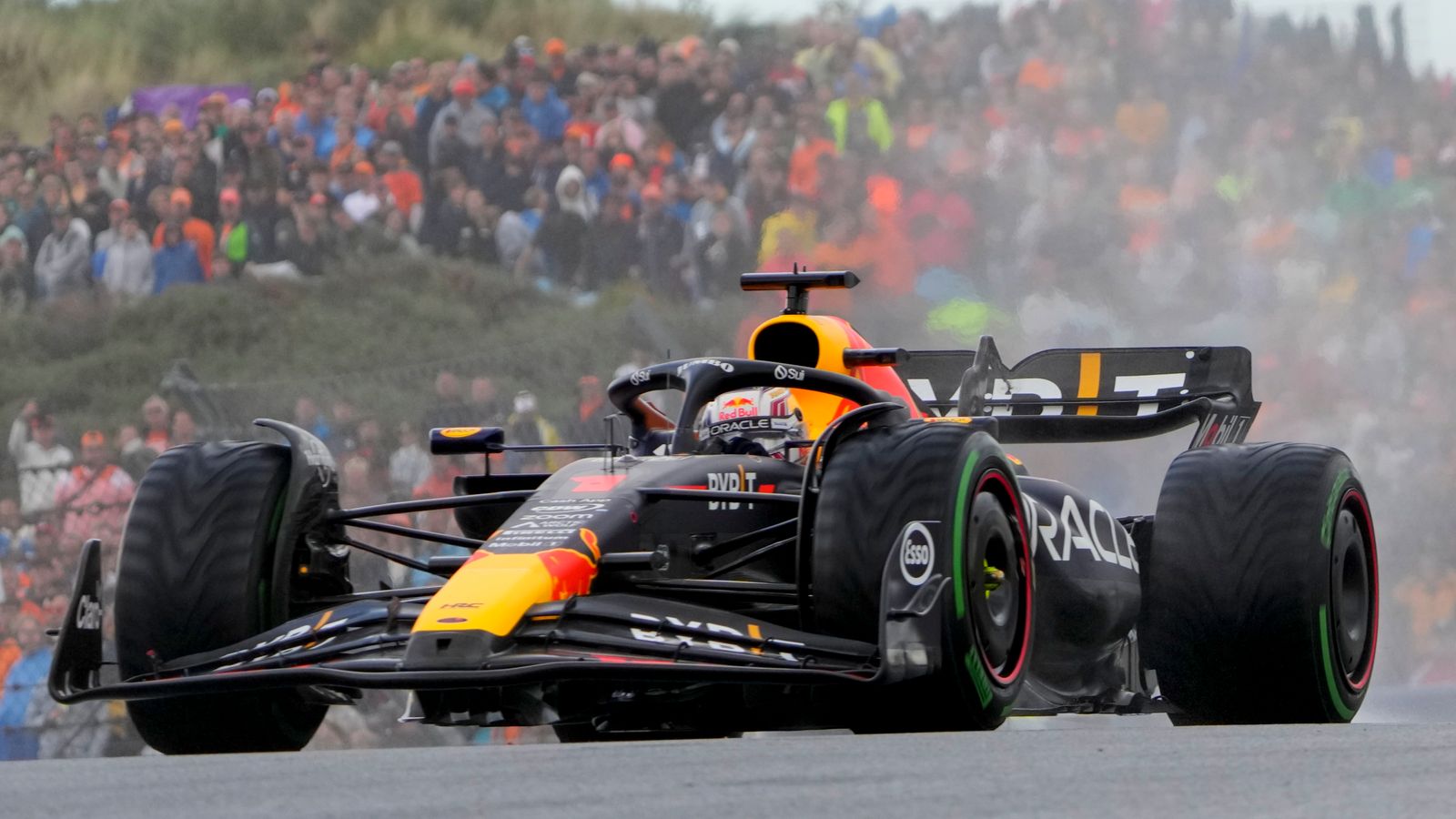 Dutch GP: Verstappen beats Norris to pole at home race