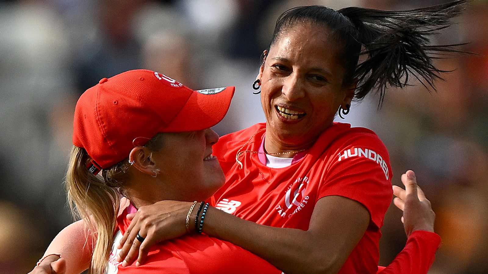 The Hundred Shabnim Ismail Hat Trick Off Final Three Balls Earns Welsh