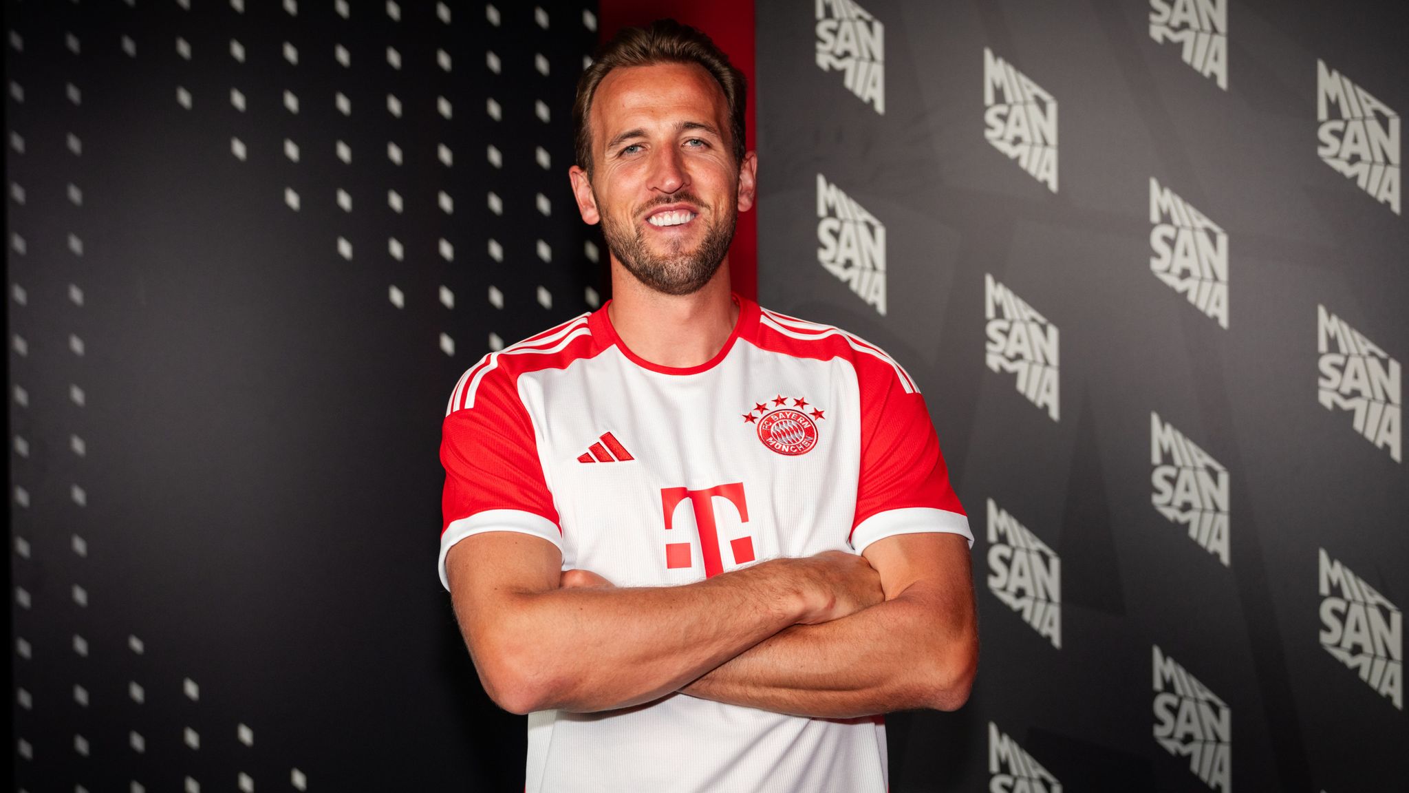 Download now: The official FC Bayern team photo