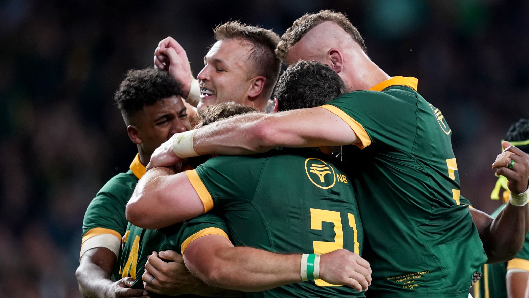 New Zealand 7-35 South Africa World champion Springboks dominate 14-man All Blacks Rugby Union News Sky Sports