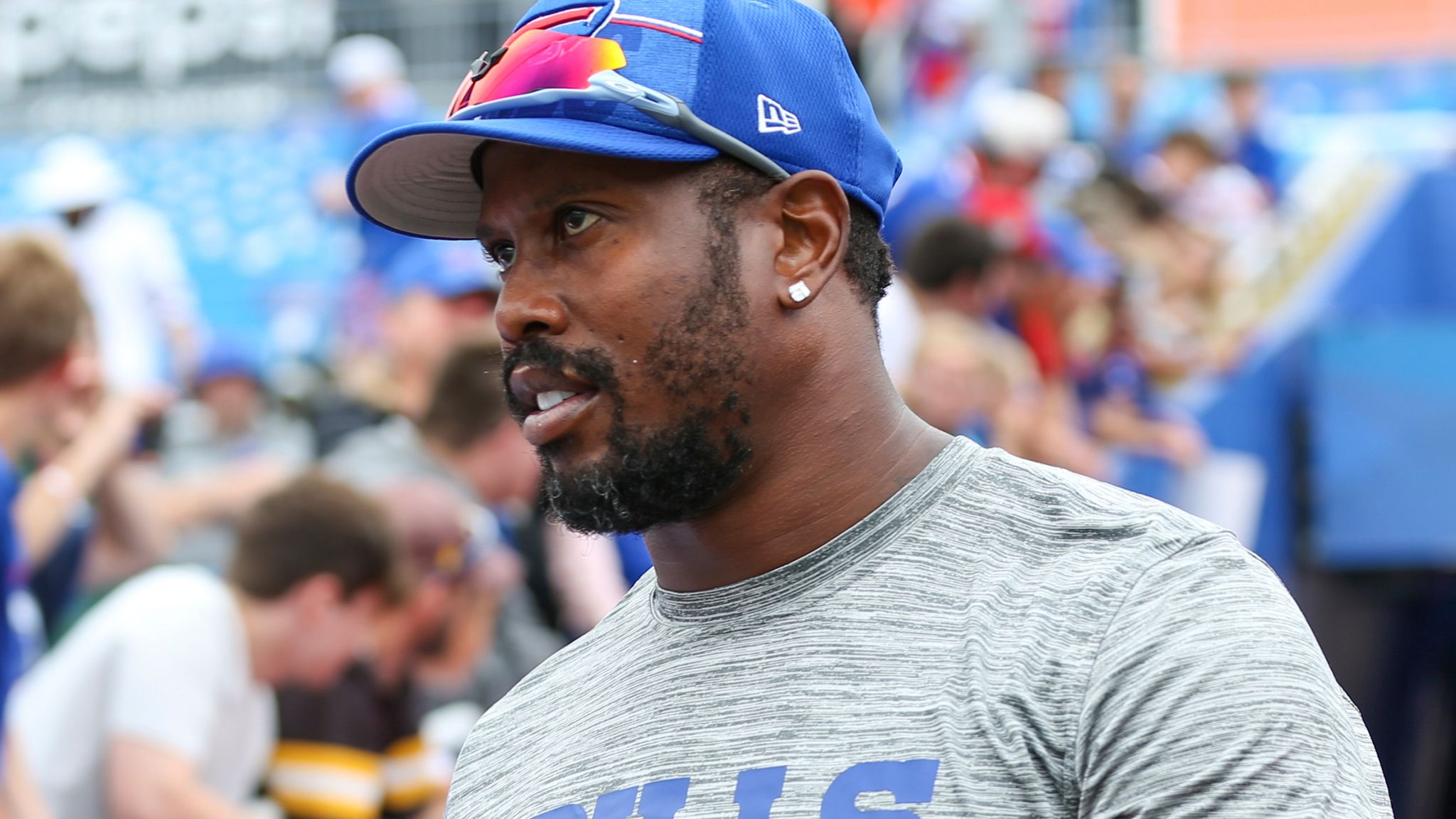 Updates on pass rusher Von Miller's recovery from an ACL tear - Buffalo  Rumblings
