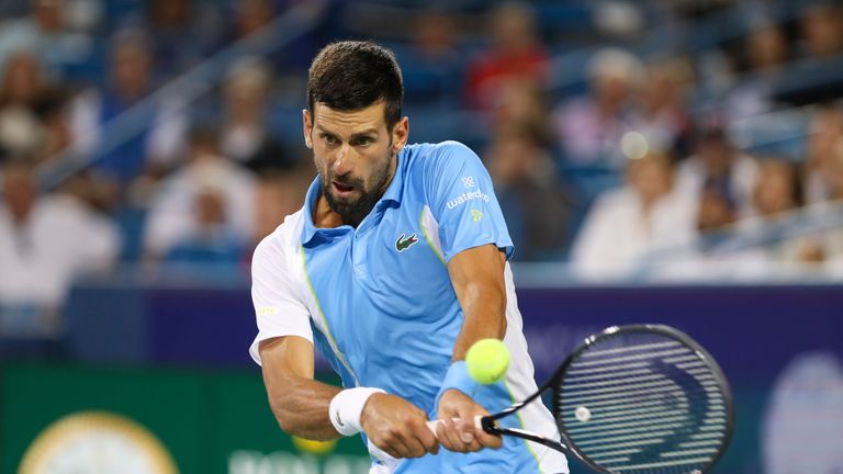 Novak Djokovic uses a tennis dampener