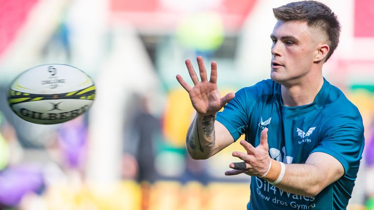 Joe Roberts of the Scarlets warms up during the Semi Finals EPCR Challenge Cup match between the Scarlets and Glasgow Warriors at Parc y Scarlets on April 29, 2023 in Llanelli, Wales. (Photo by Athena Pictures/Getty Images)