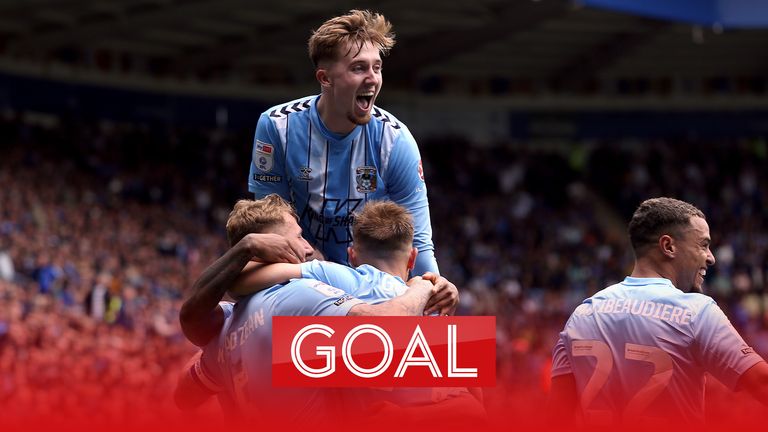 Coventry City&#39;s Kyle McFadzean celebrates