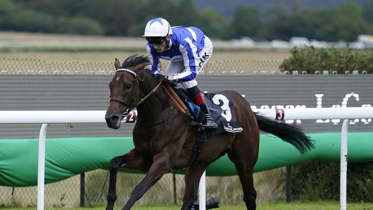 Mission To Moon gets off the mark at Goodwood