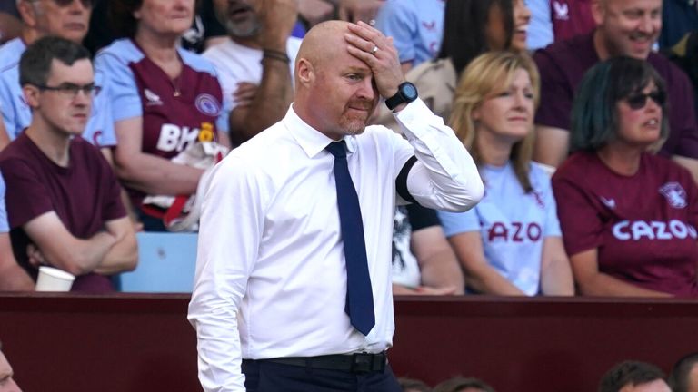 Sean Dyche shows his frustration as Everton succumb at Villa Park