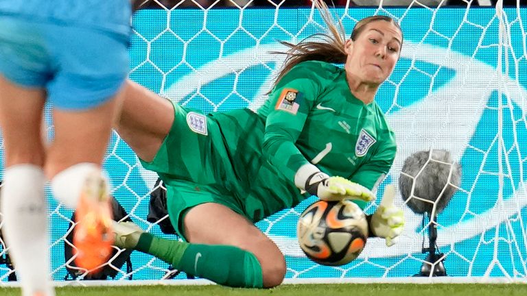 Mary Earps: Man Utd rechaza la oferta por el portero de Inglaterra después del premio del Guante de Oro de la Copa Mundial Femenina |  Noticias del Centro de Transferencias