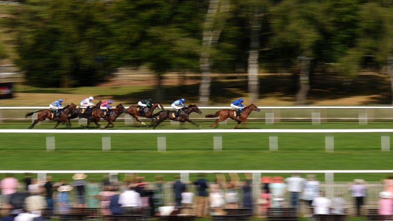 Yantarni and William Buick (right) coming home to win the jenningsbet.com Handicap at Newmarket last year
