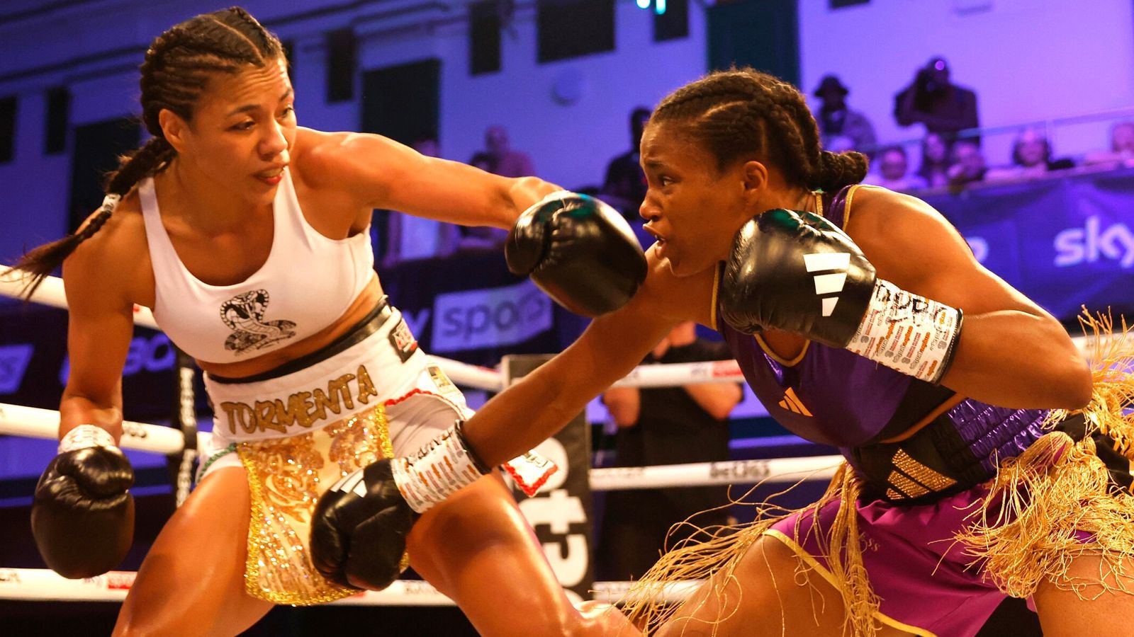 york-hall-fight-night-caroline-dubois-v-magali-rodriguez-plus-viddal