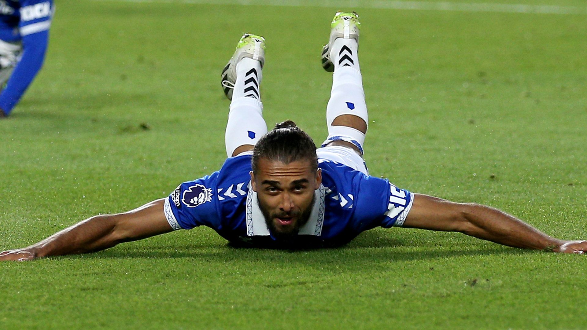 Calvert-Lewin gives Everton lift-off with first win at Brentford