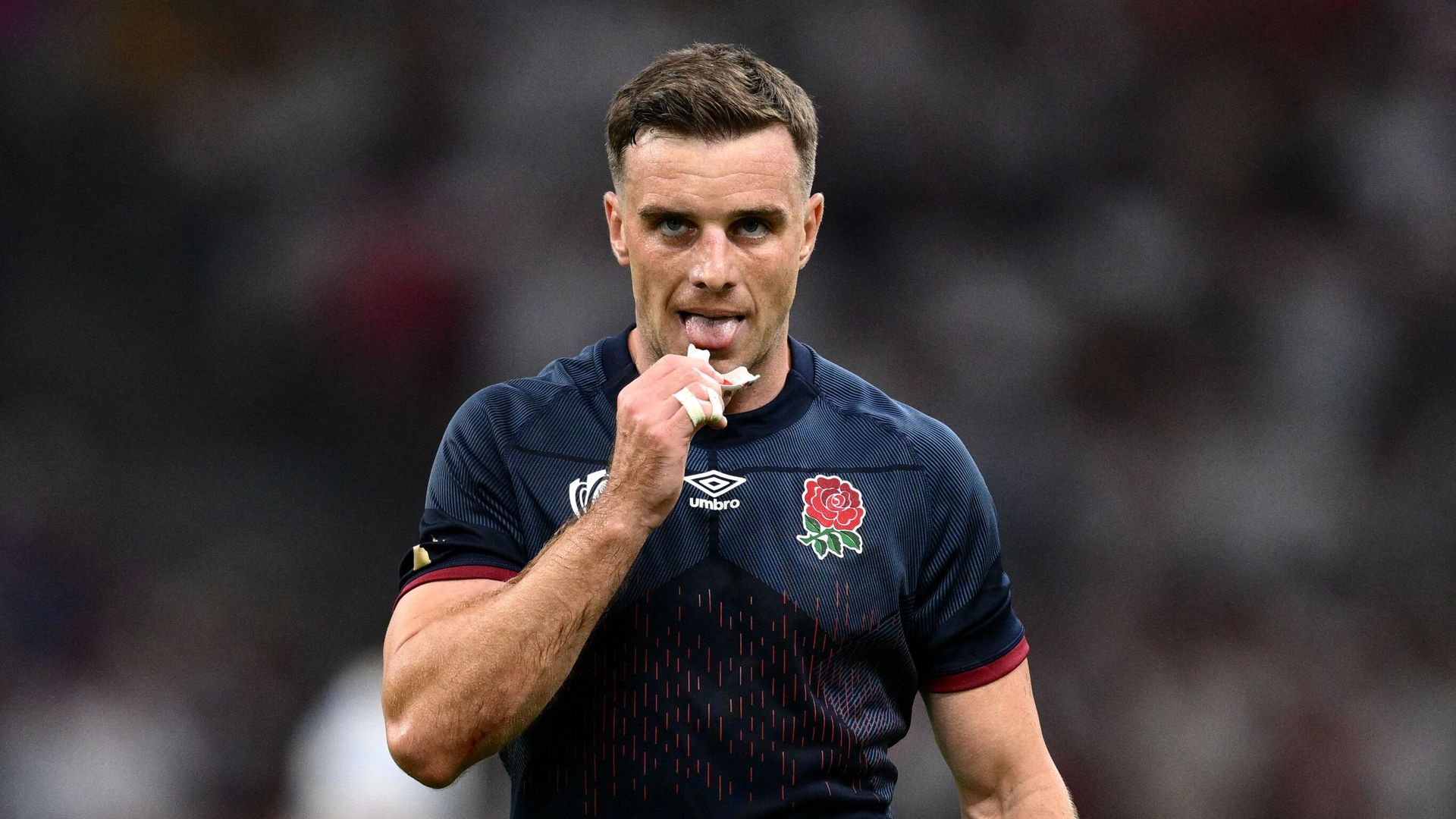 Ford kicks England to World Cup win over Argentina despite Curry red