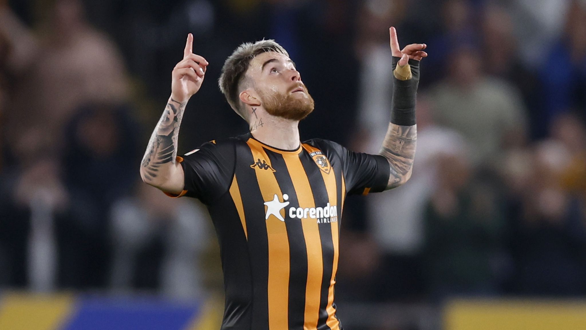 Hull City 1-1 Coventry: Aaron Connolly earns late point for Tigers |  Football News | Sky Sports