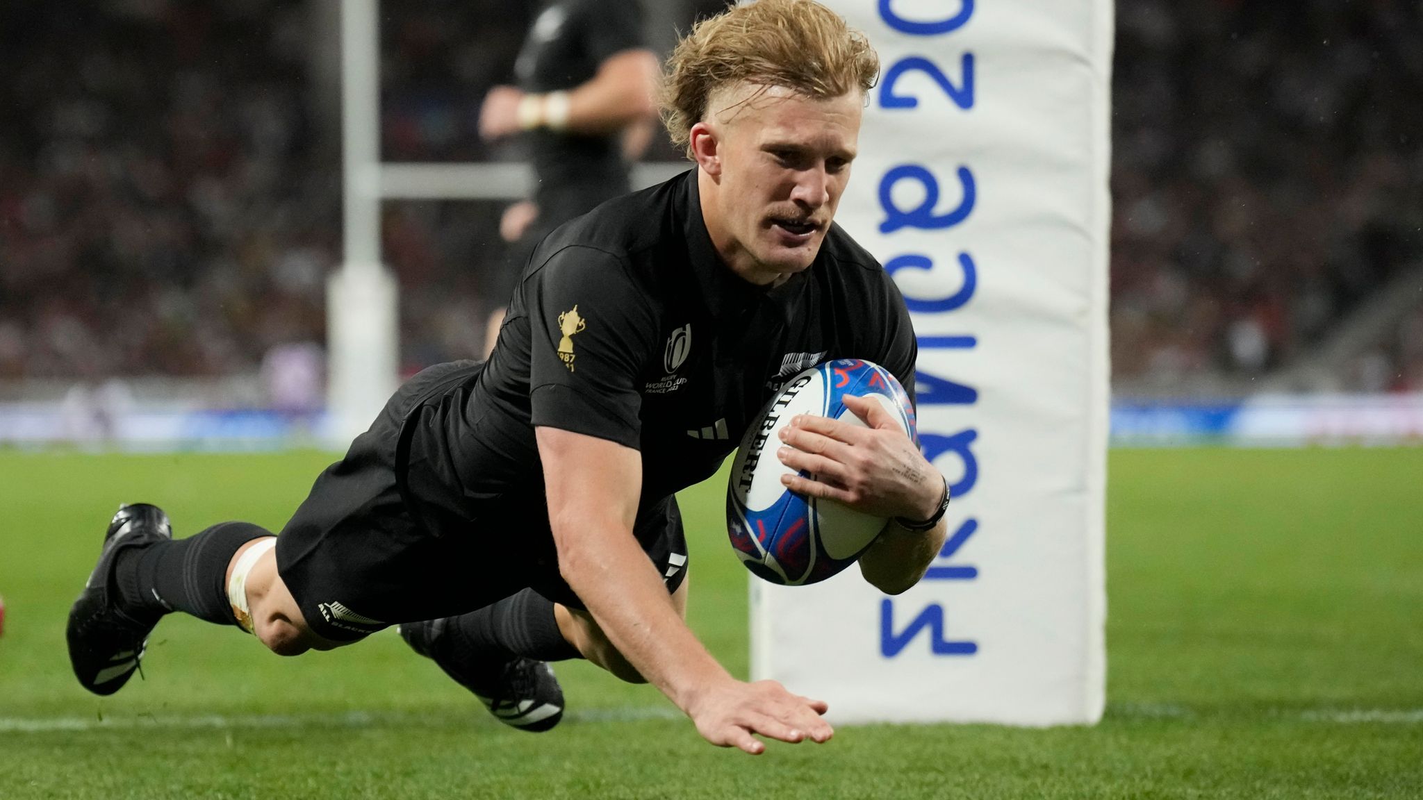 New Zealand 71-3 Namibia First All Blacks win of Rugby World Cup marred by late Ethan de Groot red card Rugby Union News Sky Sports