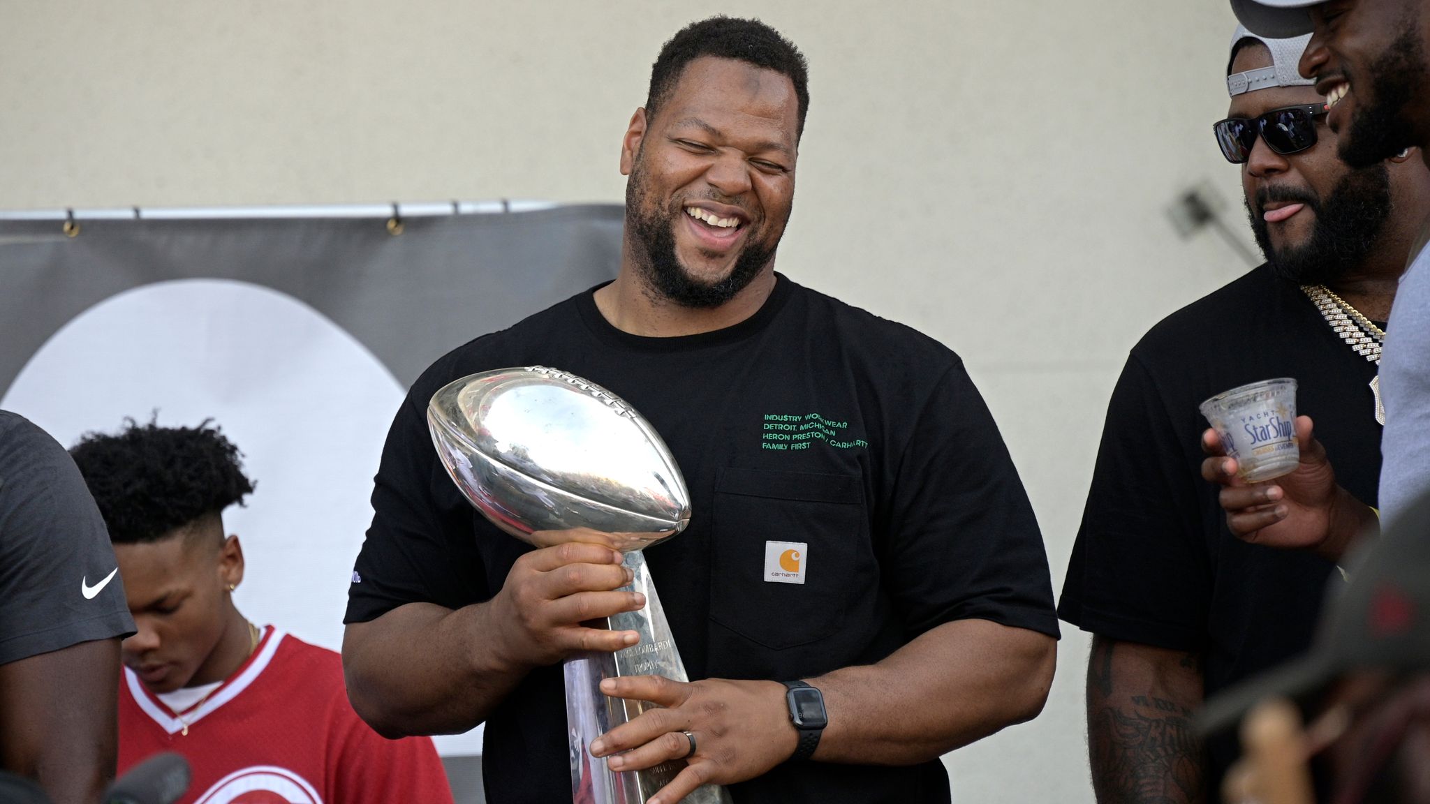 Ndamukong Suh sees 'multiple' Super Bowls for Lions