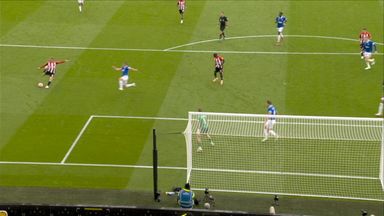 Clinical Jensen finds equaliser for Brentford after Everton hit bar
