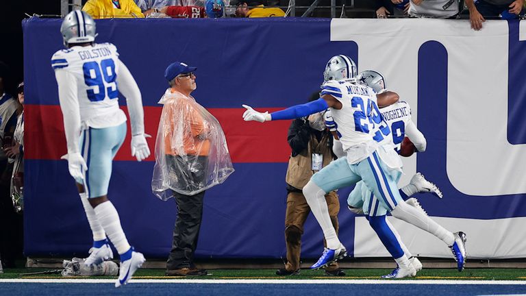 Dallas Cowboys 40-0 New York Giants, Dallas dominates Giants, summary:  score, stats, highlights