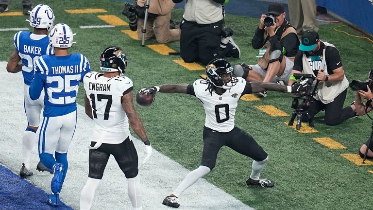 Calvin Ridley scored his first touchdown for the Jacksonville Jaguars as they took the lead at the Indianapolis Colts.