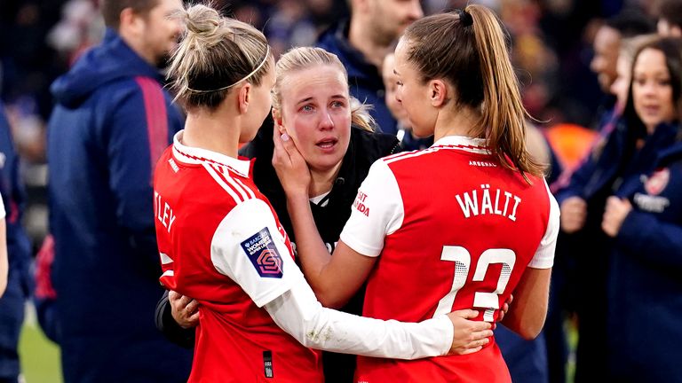 Arsenal Women on X: BETH MEAD IS ON FIRE! 