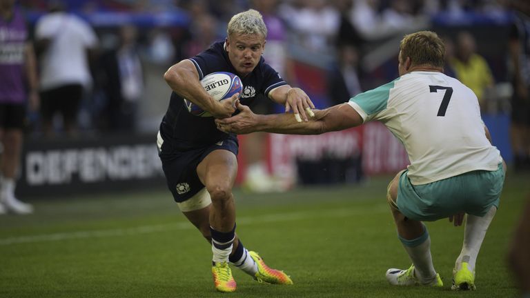Scotland wing Darcy Graham butchered a certain first-half try by failing to pass to Duhan van der Merwe 