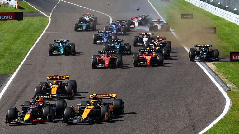 Japanese GP opening lap as Max Verstappen just keep lead