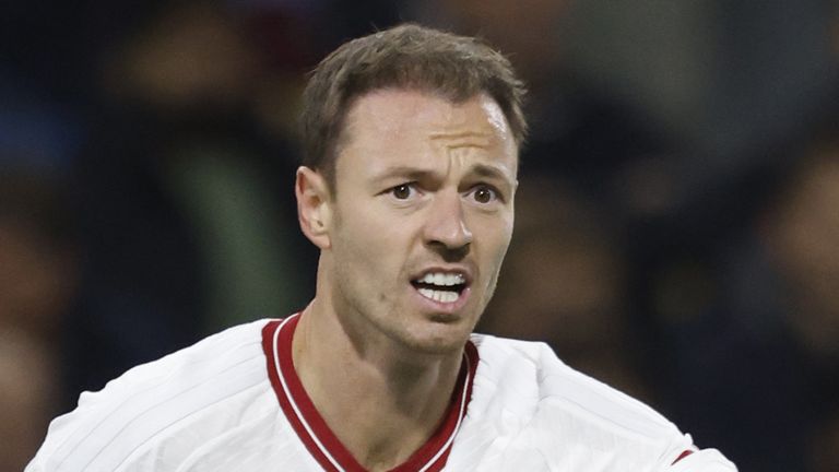 Manchester United&#39;s Jonny Evans reacts during the Premier League match at Turf Moor, Burnley. Picture date: Saturday September 23, 2023.