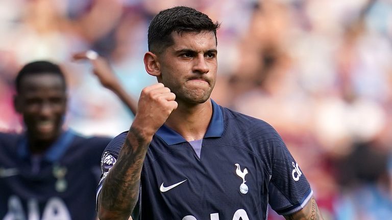 Cristian Romero celebrates after scoring to give Spurs a 2-1 advantage at Burnley