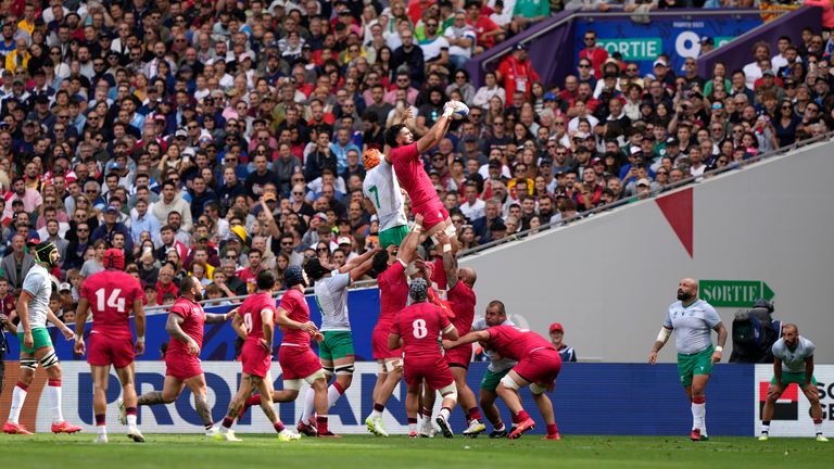 Georgia's Vladimer Chachanidze, top right, wins a line out against Portugal's Nicolas Martins 