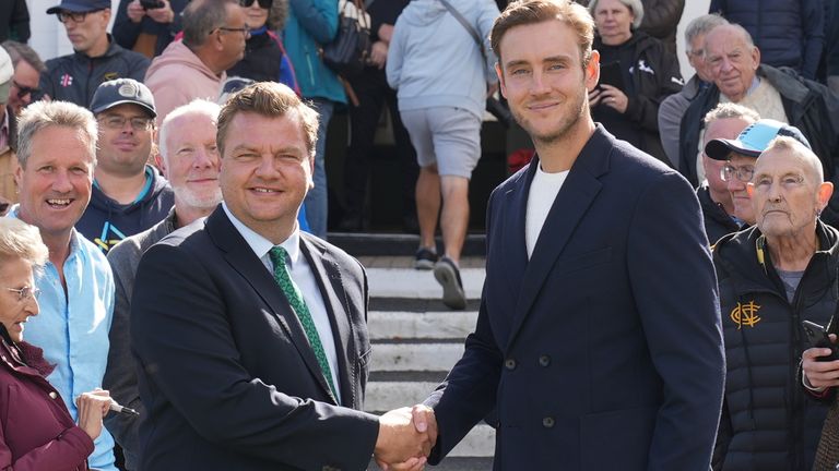 Nottinghamshire chairman Andy Hunt with Stuart Broad in front of the Trent Bridge pavilion (pic:Nottinghamshire CCC)
