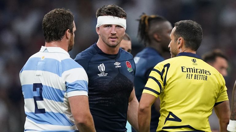 Curry was sent to the sin-bin, and was then shown a red card after World Rugby's bunker review system 