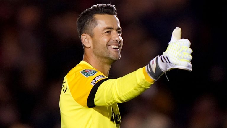 Lukasz Fabianski made a string of saves against Lincoln in the Carabao Cup