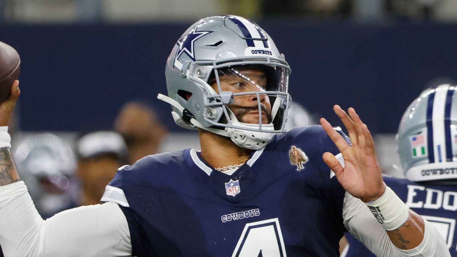 WATCH: Dak Prescott perfect on opening TD drive