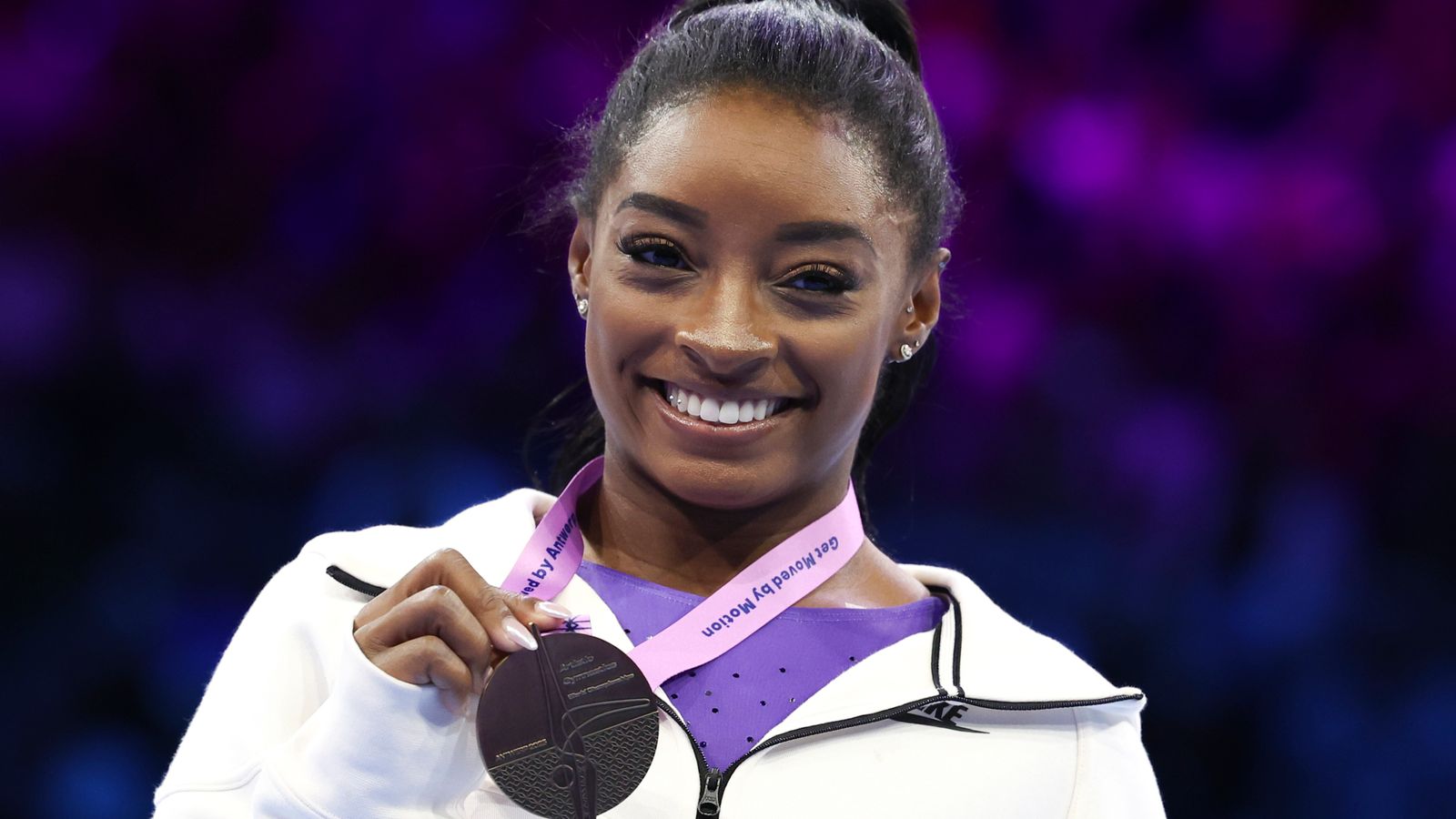 Simone Biles wins two more golds for the United States at world championships to extend gymnastics record |  Olympics News