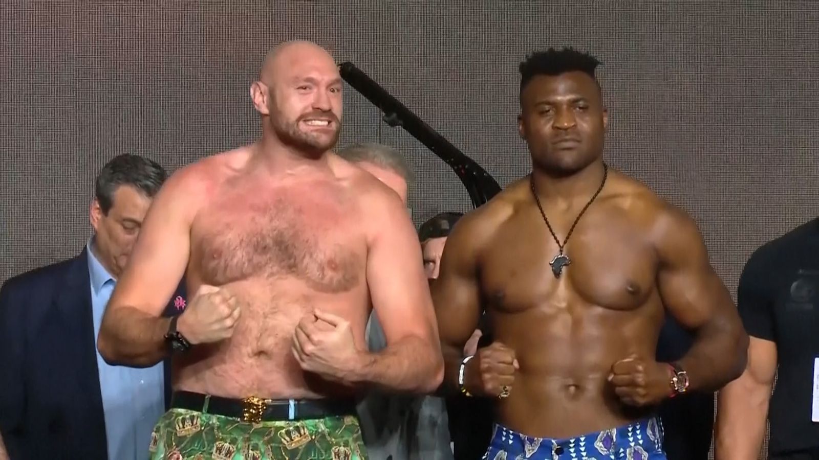 Tyson Fury And Francis Ngannou Weigh In For Boxing Clash Like A Table Tennis Champion Facing 4609