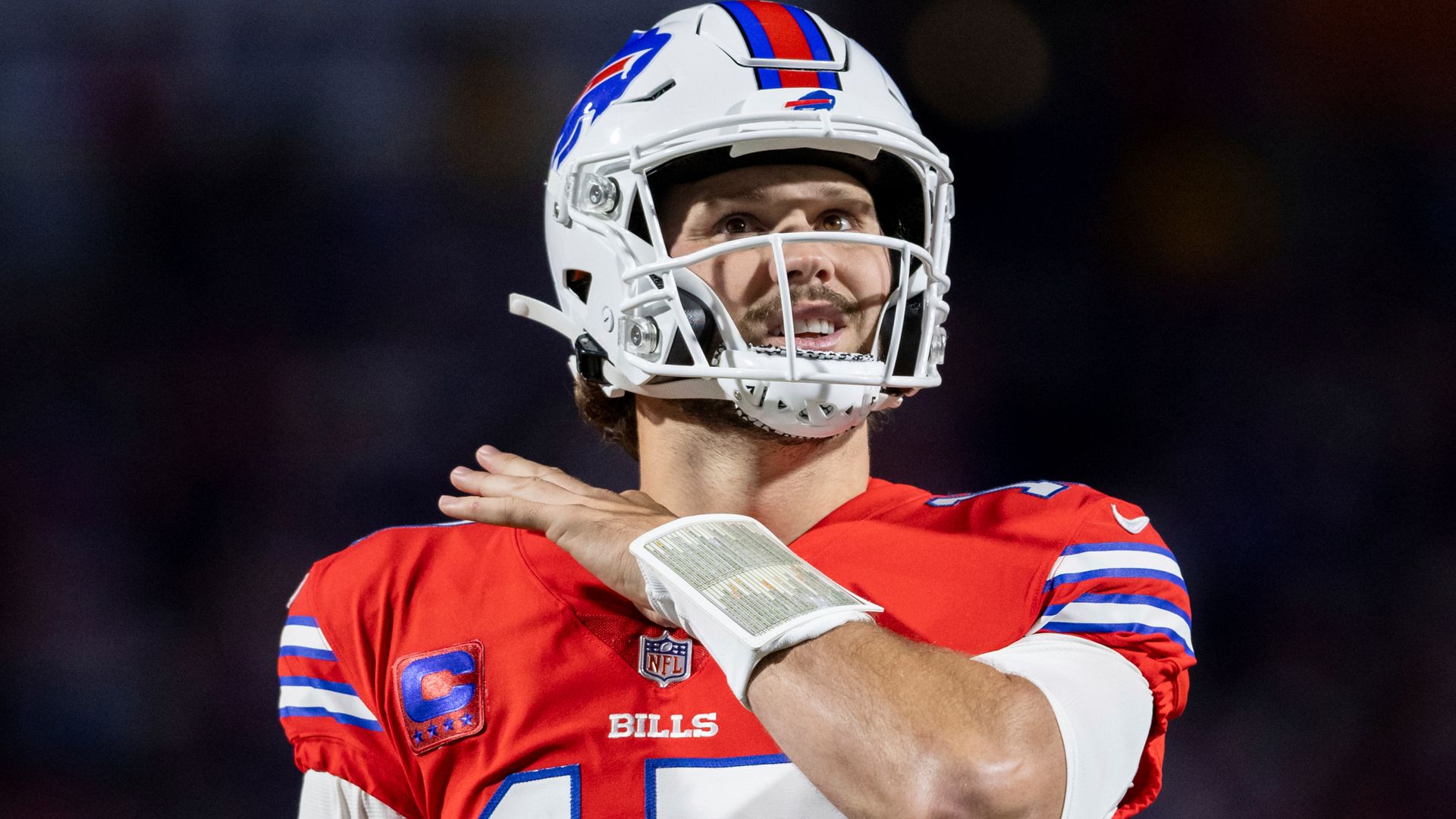 Bills hang on to inflict fourth straight defeat on Giants