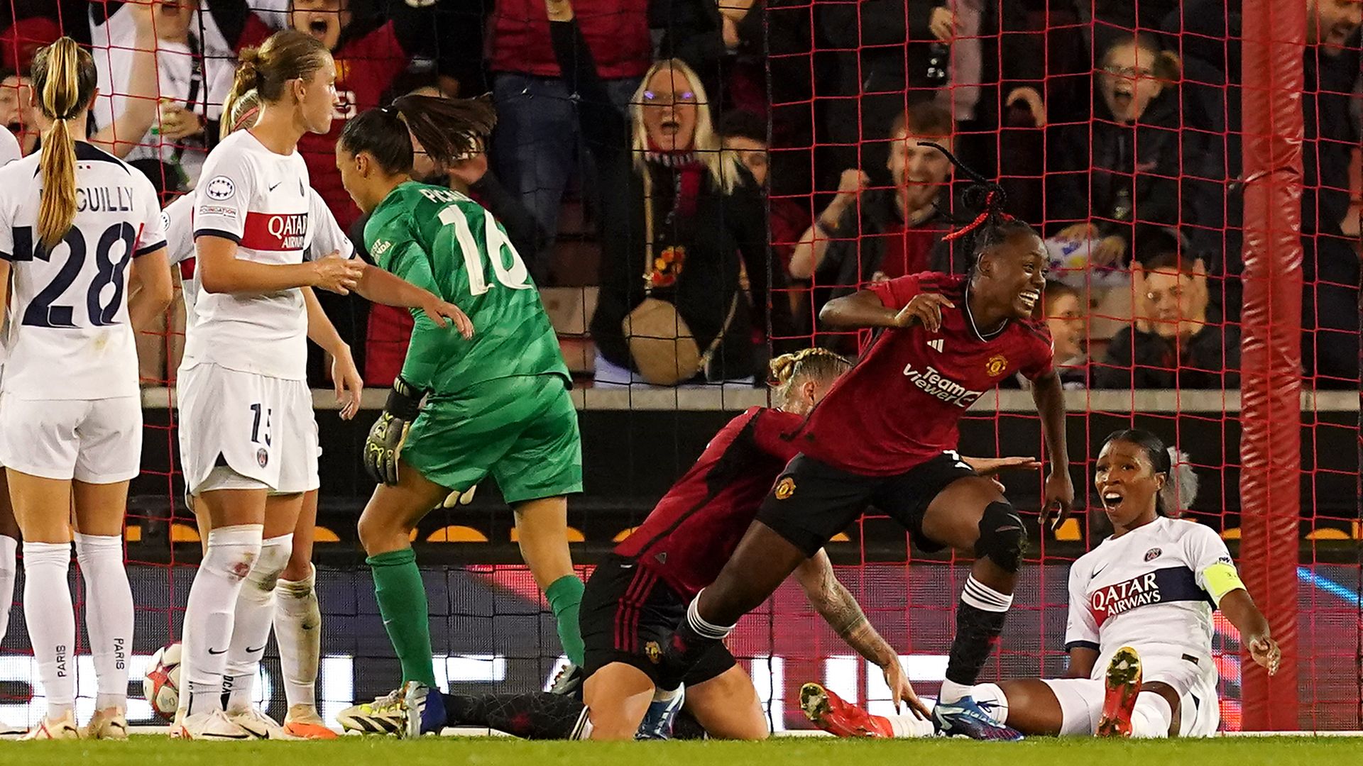 Man Utd earn draw with PSG on Women's Champions League debut