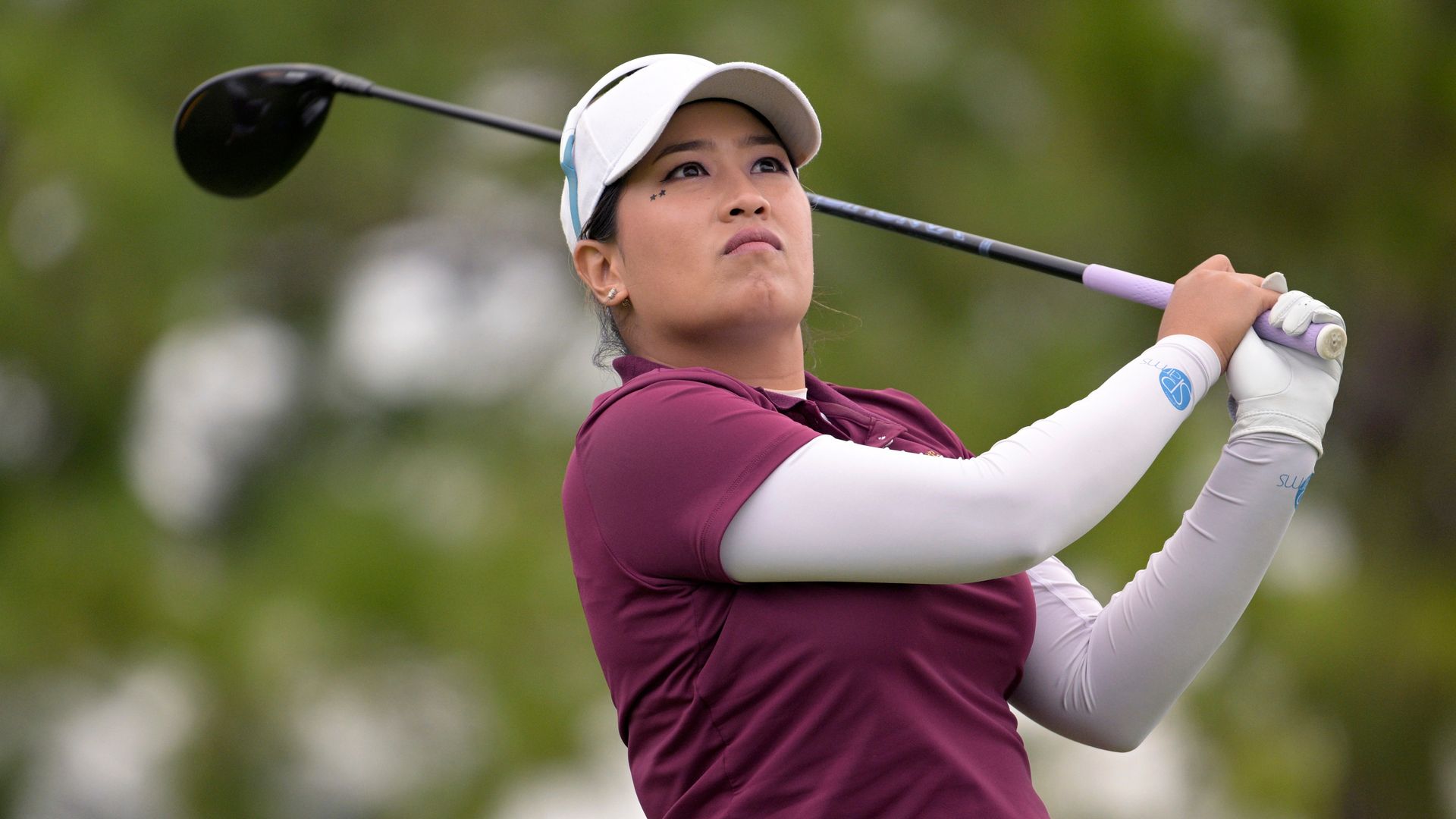 Suwannapura's career-low 63 earns lead in Malaysia